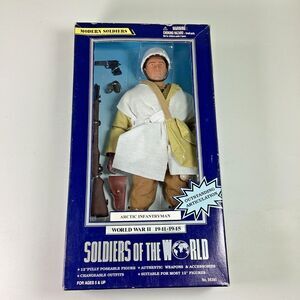 Soldiers of the World Arctic Infantryman Action Figure Toy 2002 New Sealed 12"